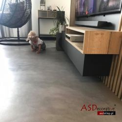 medium1/2 - 02_medium1_2_wm.jpg