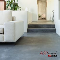 posadzka z mikrocementu 1/4 - 3_salon_b02_wm.jpg