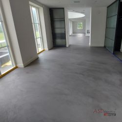 BASE 1/4 - mikrocement_base_asdecorative_podloga_z_betonu_06_wm.jpg