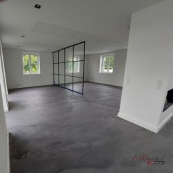 BASE 1/4 - mikrocement_base_asdecorative_podloga_z_betonu_07_wm.jpg